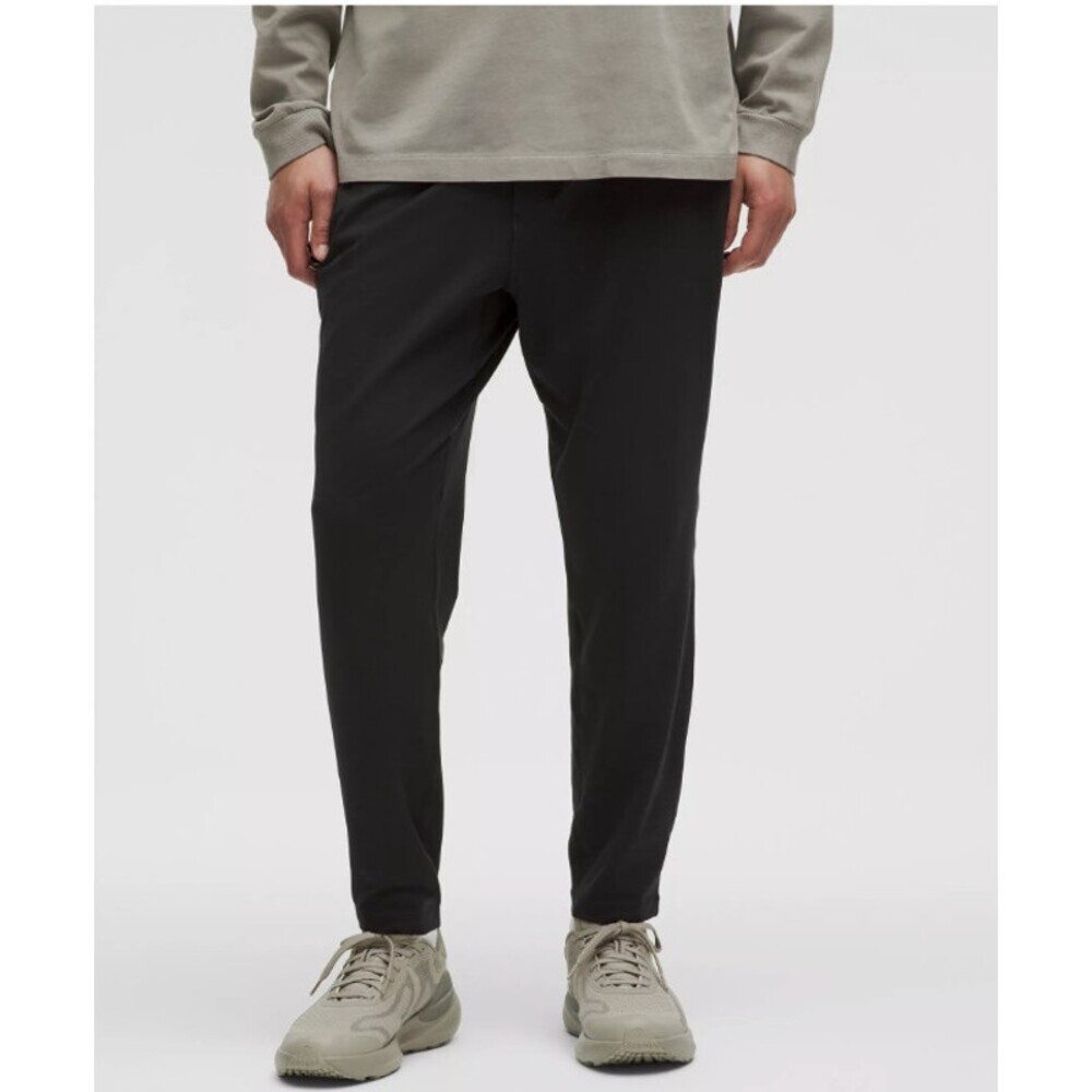 Lululemon Soft Jersey Tapered Pant in Black Men's Size Medium